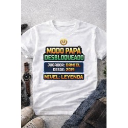 Camiseta Modo Papá Desbloqueado Personalizada | Nombre y Año