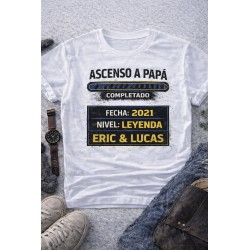 Camiseta Ascenso a Papá Completado Personalizada con Nombres
