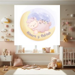 Estor Infantil con Diseño Ovejita Bebe Unisex Ideal Compartida Y Nombr Personalizado — Un diseño delicado y natural, para espaci
